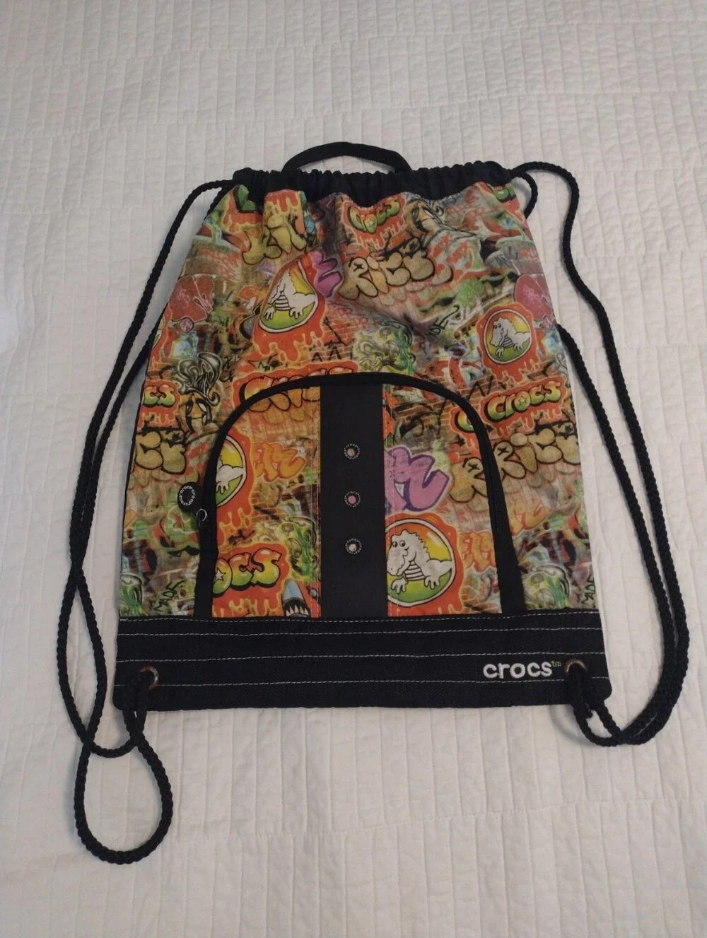 Crocs Graffiti Drawstring Backpack Bag Unisex Crocodile Front Zip Pocket Green